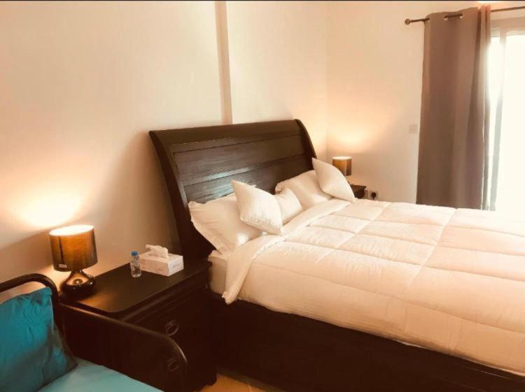 Royal Marina Inn Дубай Екстериор снимка