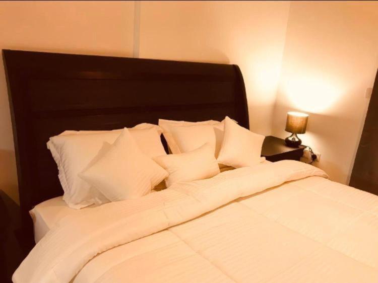 Royal Marina Inn Дубай Екстериор снимка
