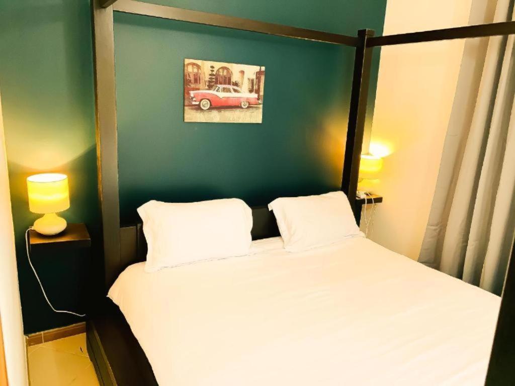 Royal Marina Inn Дубай Екстериор снимка