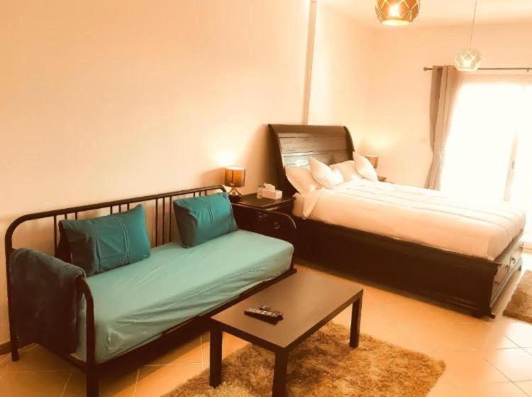 Royal Marina Inn Дубай Екстериор снимка