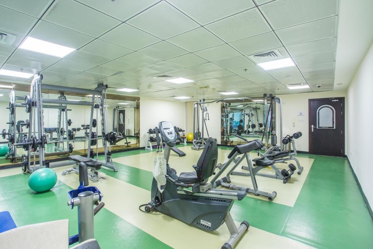 Royal Marina Inn Дубай Екстериор снимка